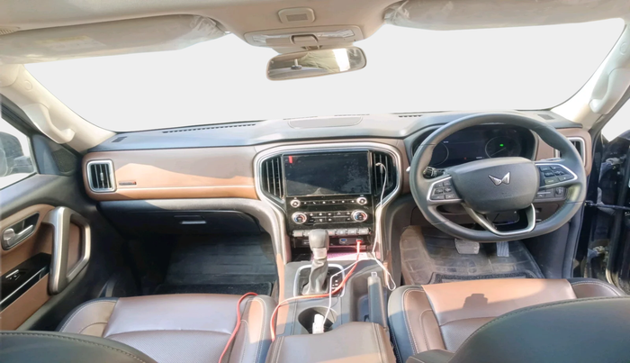 2024 Mahindra SCORPIO-N Z8 L DIESEL AT 2WD 7 STR, Diesel, Automatic, 32,909 km, interior