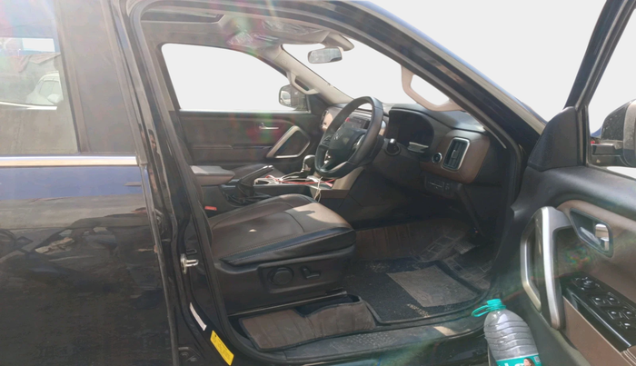 2024 Mahindra SCORPIO-N Z8 L DIESEL AT 2WD 7 STR, Diesel, Automatic, 32,909 km, interior