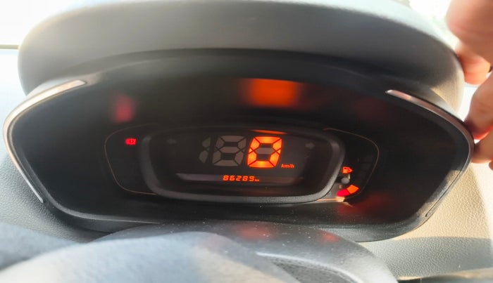 2018 Renault Kwid RXT 1.0, Petrol, Manual, 86,289 km, interior