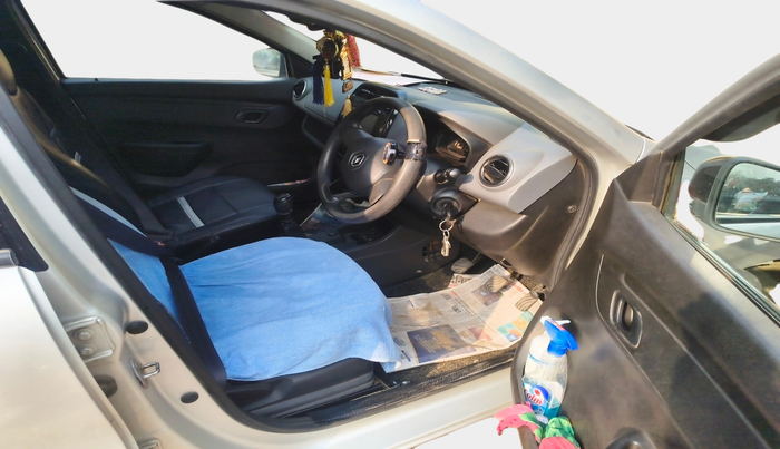 2018 Renault Kwid RXT 1.0, Petrol, Manual, 86,289 km, interior