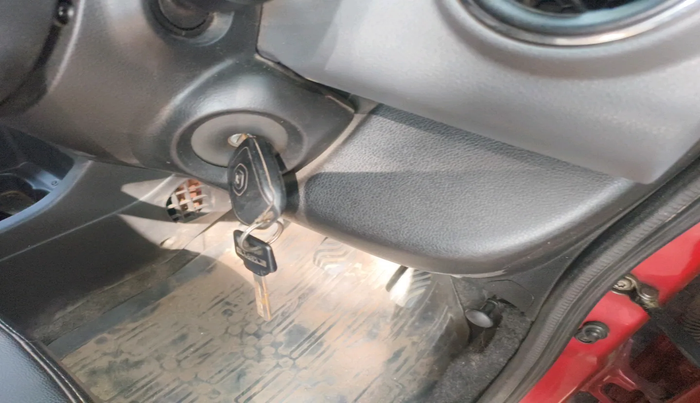 2017 Renault Kwid RXT 0.8, Petrol, Manual, 15,336 km, interior