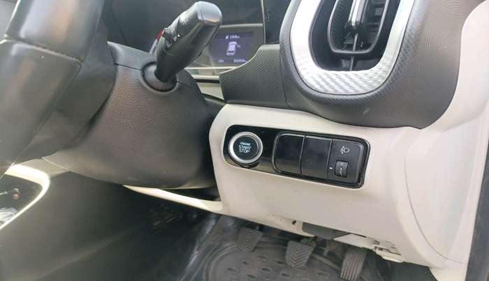 2021 KIA SONET HTX 1.5, Diesel, Manual, 55,358 km, interior