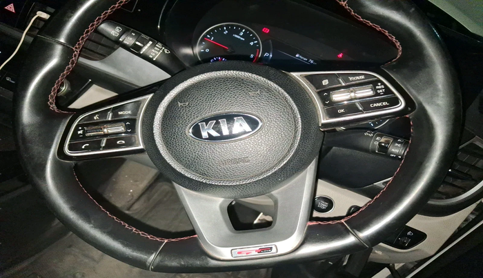2020 KIA SELTOS GTX PLUS AT 1.5 DIESEL, Diesel, Automatic, 1,05,855 km, interior