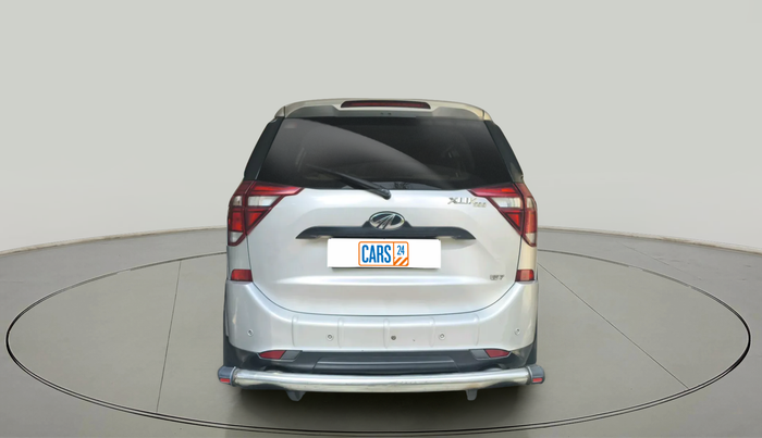 2019 Mahindra XUV500 W7, Diesel, Manual, 1,58,096 km, exterior