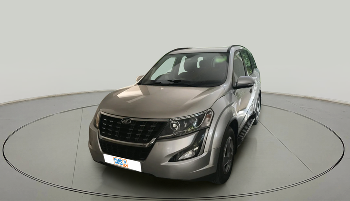 2019 Mahindra XUV500 W7, Diesel, Manual, 1,58,096 km, exterior