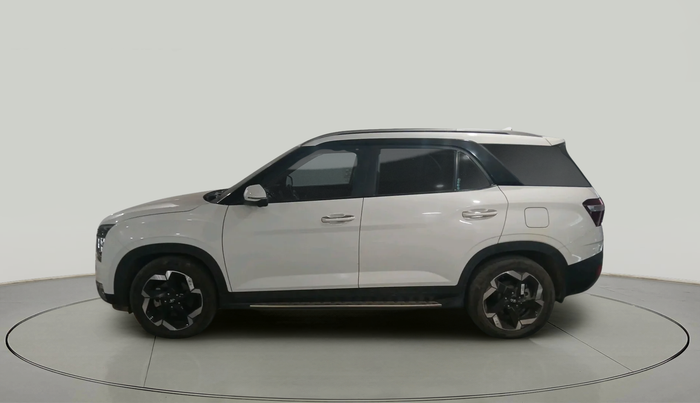 2023 Hyundai ALCAZAR 2.0 SIGNATURE (O) AT 7STR, Petrol, Automatic, 16,090 km, exterior