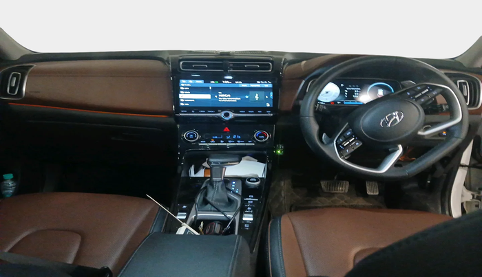 2023 Hyundai ALCAZAR 2.0 SIGNATURE (O) AT 7STR, Petrol, Automatic, 16,090 km, interior