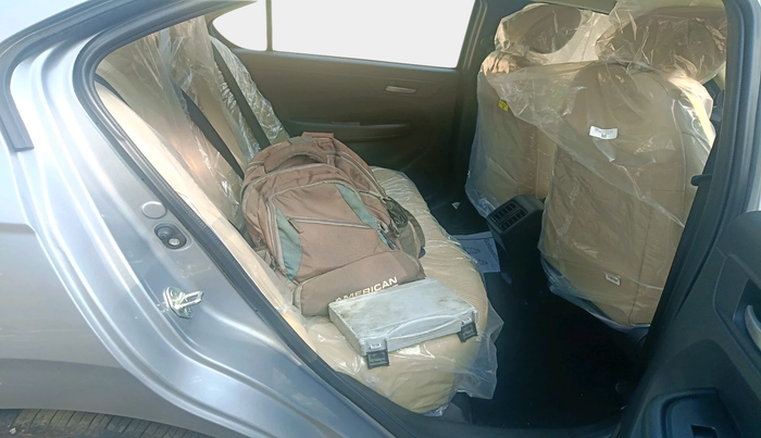 2025 Honda Amaze 1.2L I-VTEC VX, Petrol, Manual, 899 km, interior