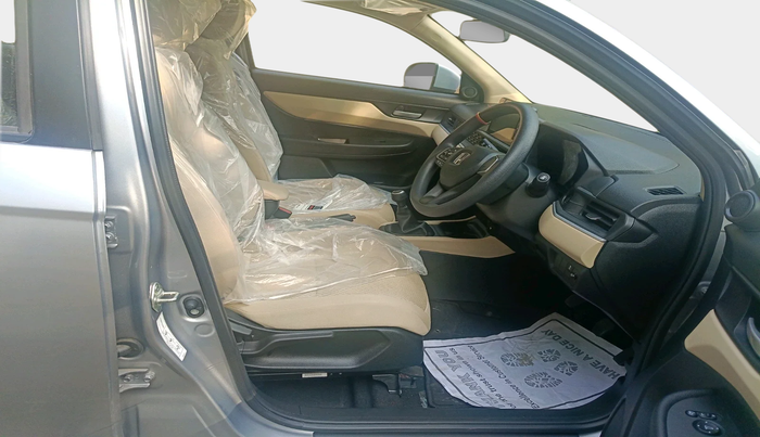 2025 Honda Amaze 1.2L I-VTEC VX, Petrol, Manual, 899 km, interior