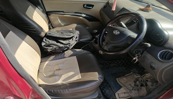 2015 Hyundai i10 SPORTZ 1.1, CNG, Manual, 90,528 km, interior