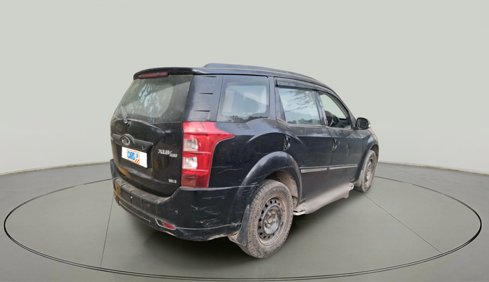 2016 Mahindra XUV500 W4 1.99, Diesel, Manual, 1,31,800 km, exterior