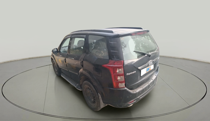 2016 Mahindra XUV500 W4 1.99, Diesel, Manual, 1,31,800 km, exterior
