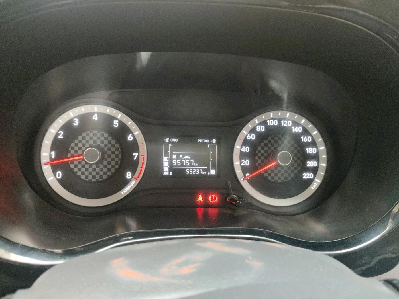 2021 Hyundai AURA S 1.2 CNG, CNG, Manual, 55,237 km, interior