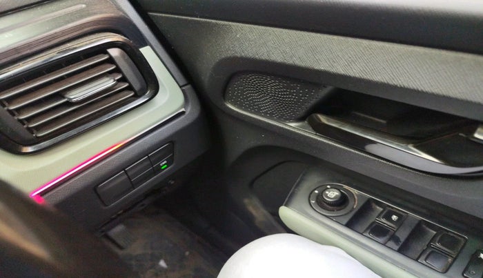 2024 Tata PUNCH ADVENTURE MT CNG , CNG, Manual, 27,495 km, interior