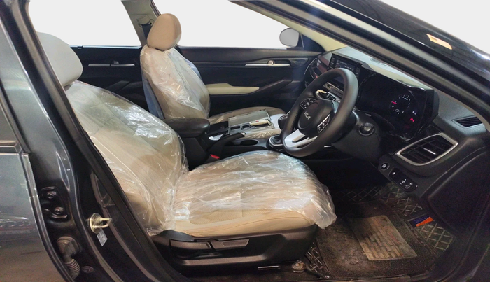 2022 KIA SELTOS HTK PLUS 1.5 IMT, Petrol, Manual, 40,595 km, interior