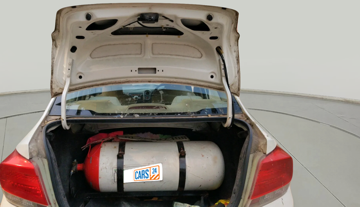 2015 Honda Amaze 1.2L I-VTEC S, CNG, Manual, 1,11,536 km, exterior