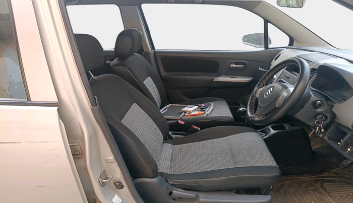 2012 Maruti Wagon R 1.0 LXI CNG, Petrol, Manual, 1,25,971 km, interior