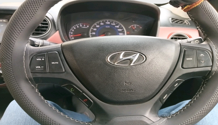 2016 Hyundai Grand i10 1.2 SPORTZ PRIME EDITION VTVT, CNG, Manual, 7,00,020 km, interior