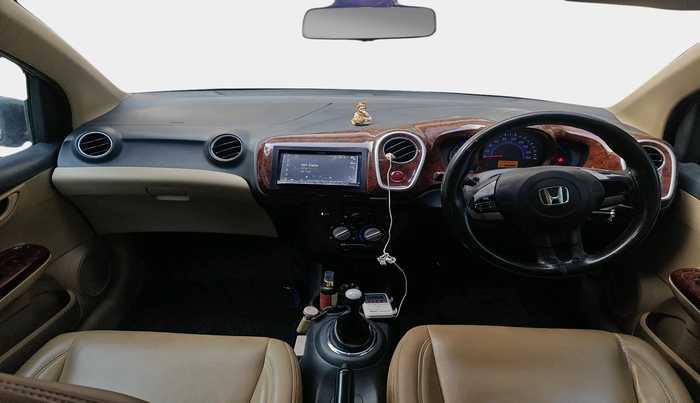 2014 Honda Mobilio 1.5L I-VTEC V, Petrol, Manual, 1,22,723 km, interior