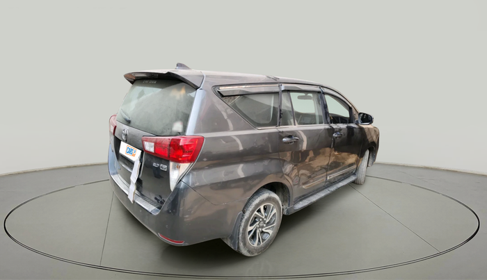 2021 Toyota Innova Crysta 2.7 GX 7 STR MT, Petrol, Manual, 55,501 km, exterior