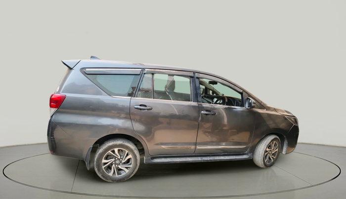 2021 Toyota Innova Crysta 2.7 GX 7 STR MT, Petrol, Manual, 55,501 km, exterior