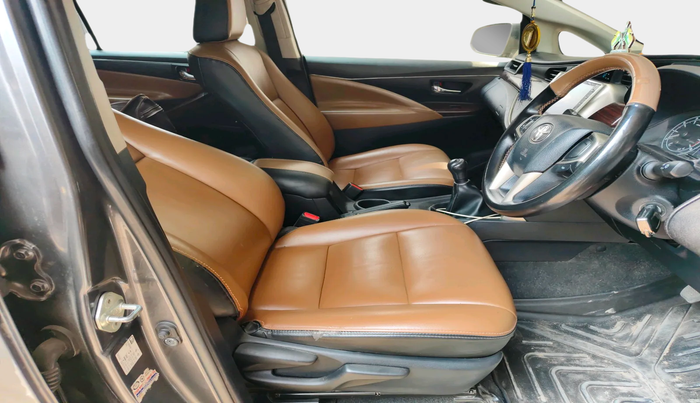 2021 Toyota Innova Crysta 2.7 GX 7 STR MT, Petrol, Manual, 55,501 km, interior