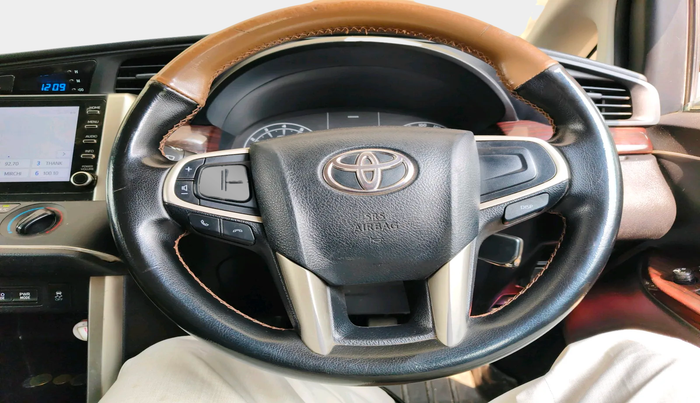 2021 Toyota Innova Crysta 2.7 GX 7 STR MT, Petrol, Manual, 55,501 km, interior