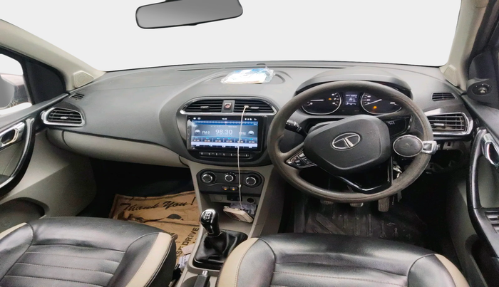 2018 Tata Tiago XZ PETROL, Petrol, Manual, 1,15,853 km, interior