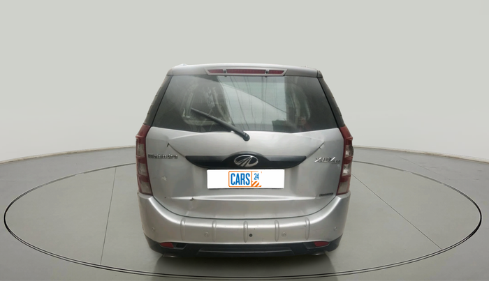 2017 Mahindra XUV500 W6 AT 1.99, Diesel, Automatic, 1,16,700 km, exterior