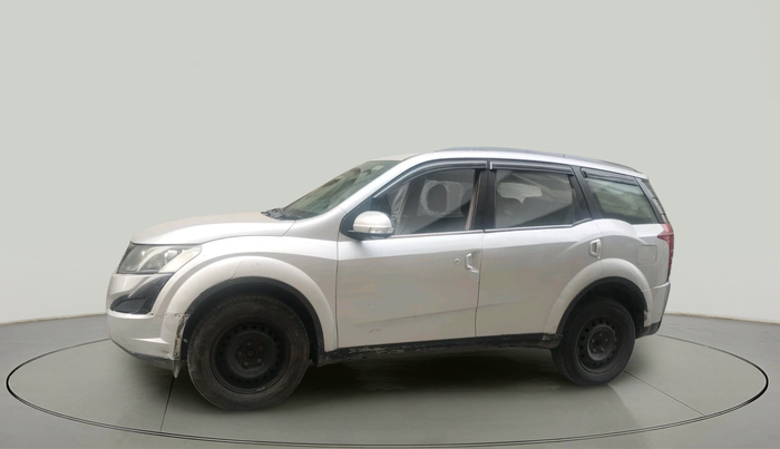 2017 Mahindra XUV500 W6 AT 1.99, Diesel, Automatic, 1,16,700 km, exterior