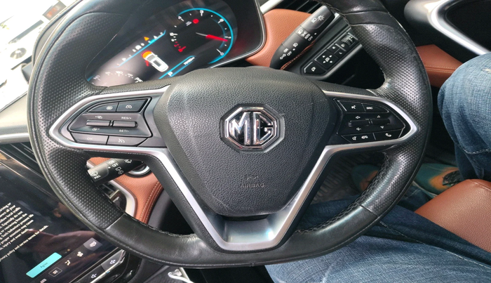 2022 MG HECTOR PLUS SHARP 1.5 PETROL TURBO CVT 6-STR, Petrol, Automatic, 75,130 km, interior