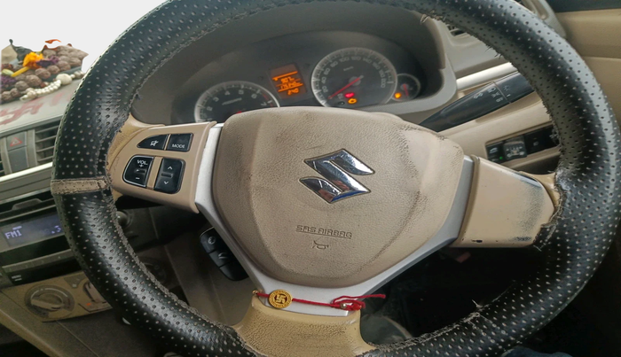 2016 Maruti Ertiga VXI CNG, Petrol, Manual, 1,75,340 km, interior