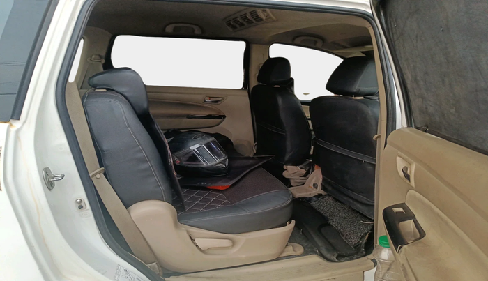 2016 Maruti Ertiga VXI CNG, Petrol, Manual, 1,75,340 km, interior