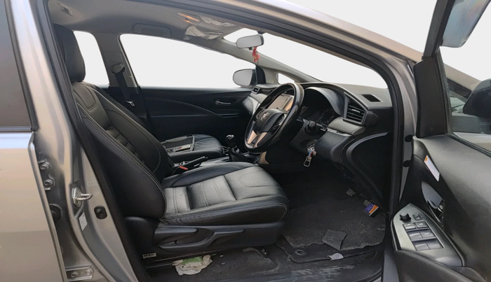 2021 Toyota Innova Crysta 2.4 GX 7 STR, Diesel, Manual, 74,432 km, interior