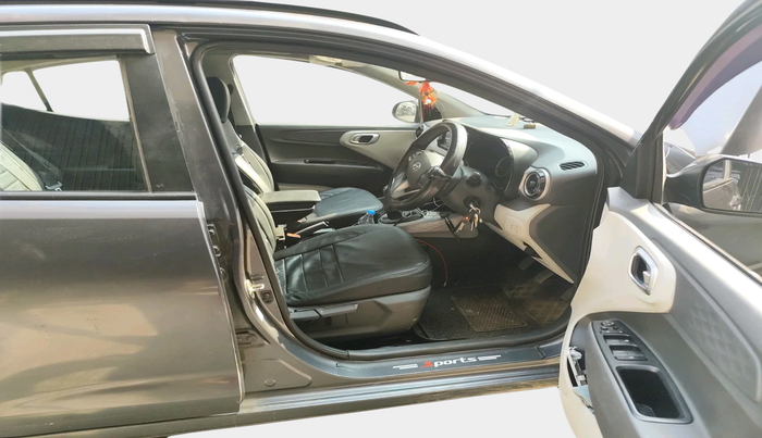 2022 Hyundai GRAND I10 NIOS SPORTZ 1.2 KAPPA VTVT CNG, Petrol, Manual, 39,096 km, interior