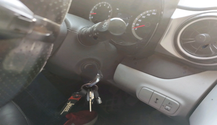 2022 Hyundai GRAND I10 NIOS SPORTZ 1.2 KAPPA VTVT CNG, Petrol, Manual, 39,096 km, interior