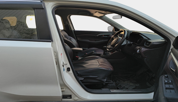 2023 Maruti Grand Vitara SIGMA SMART HYBRID, Petrol, Manual, 58,549 km, interior