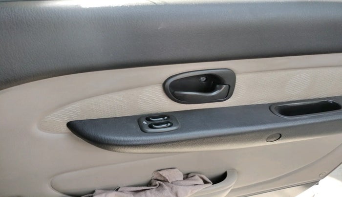 2014 Hyundai Santro Xing GLS, Petrol, Manual, 38,740 km, interior
