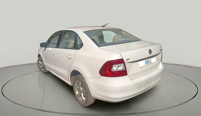 2012 Skoda Rapid ELEGANCE 1.6 MPI MT, Petrol, Manual, 82,864 km, exterior