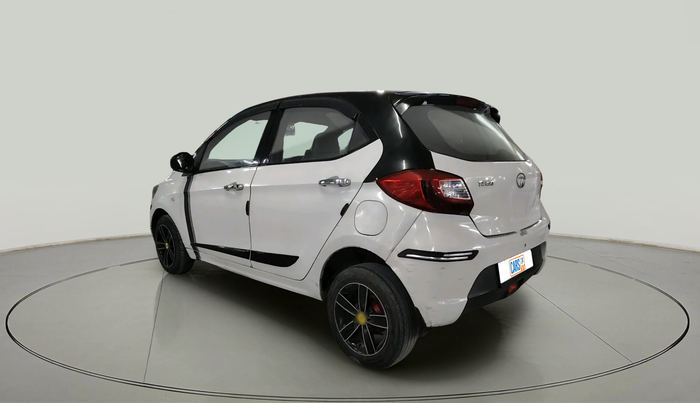2019 Tata Tiago XE DIESEL, Diesel, Manual, 91,837 km, exterior