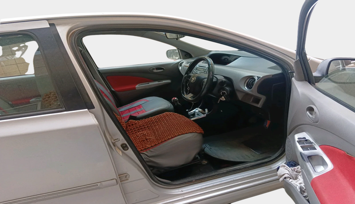 2011 Toyota Etios VX, Petrol, Manual, 1,65,576 km, interior