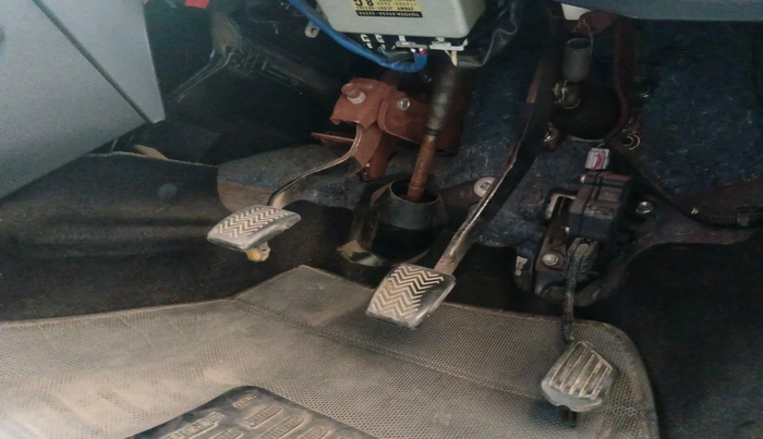 2011 Toyota Etios VX, Petrol, Manual, 1,65,576 km, interior