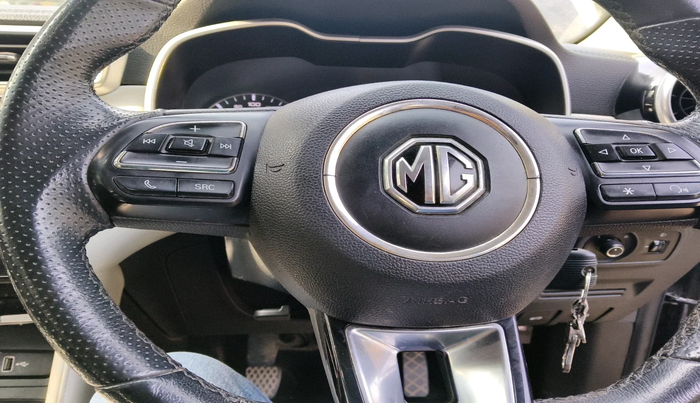 2022 MG ASTOR SUPER EX 1.5 MT, Petrol, Manual, 37,574 km, interior