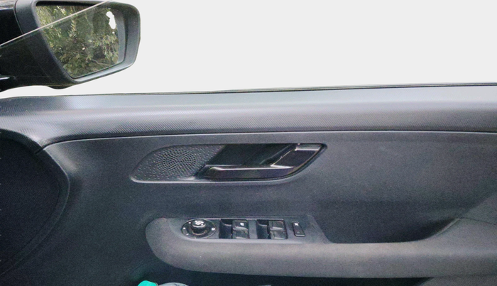 2023 Tata ALTROZ XZ PLUS PETROL DARK EDITION, Petrol, Manual, 50,512 km, interior