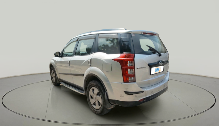 2016 Mahindra XUV500 W6, Diesel, Manual, 1,06,399 km, exterior