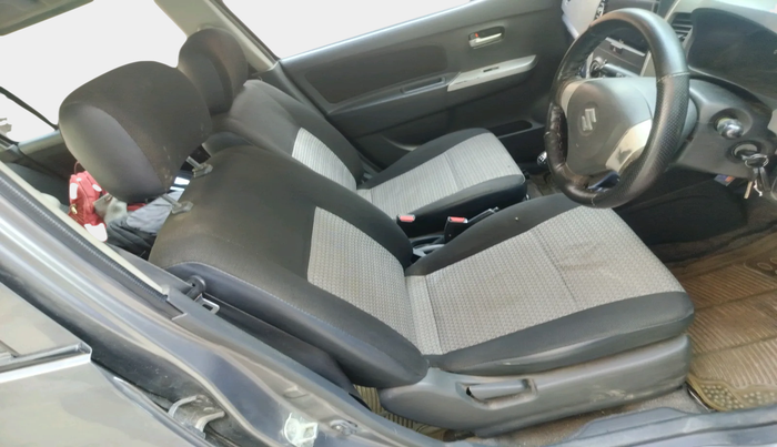 2011 Maruti Wagon R 1.0 LXI CNG, Petrol, Manual, 97,003 km, interior