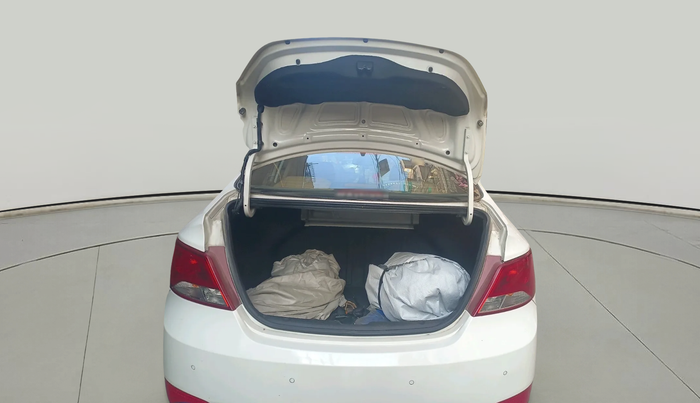 2016 Hyundai Verna 1.6 VTVT SX, Petrol, Manual, 26,985 km, exterior