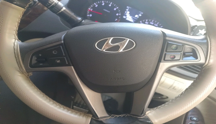 2016 Hyundai Verna 1.6 VTVT SX, Petrol, Manual, 26,985 km, interior