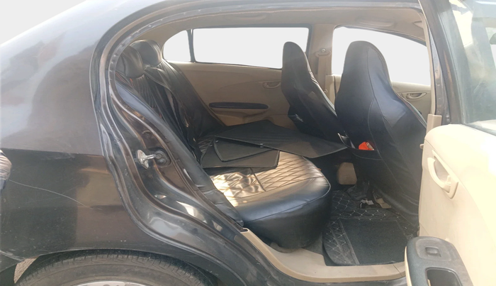 2015 Honda Amaze 1.2L I-VTEC S, Petrol, Manual, 1,06,862 km, interior