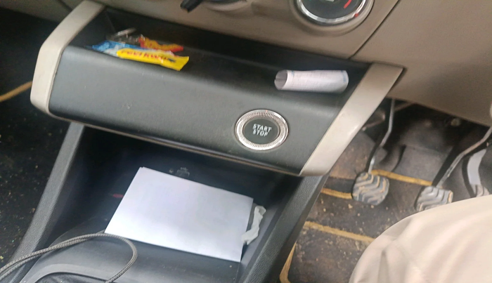 2019 Renault TRIBER RXZ, Petrol, Manual, 50,490 km, interior